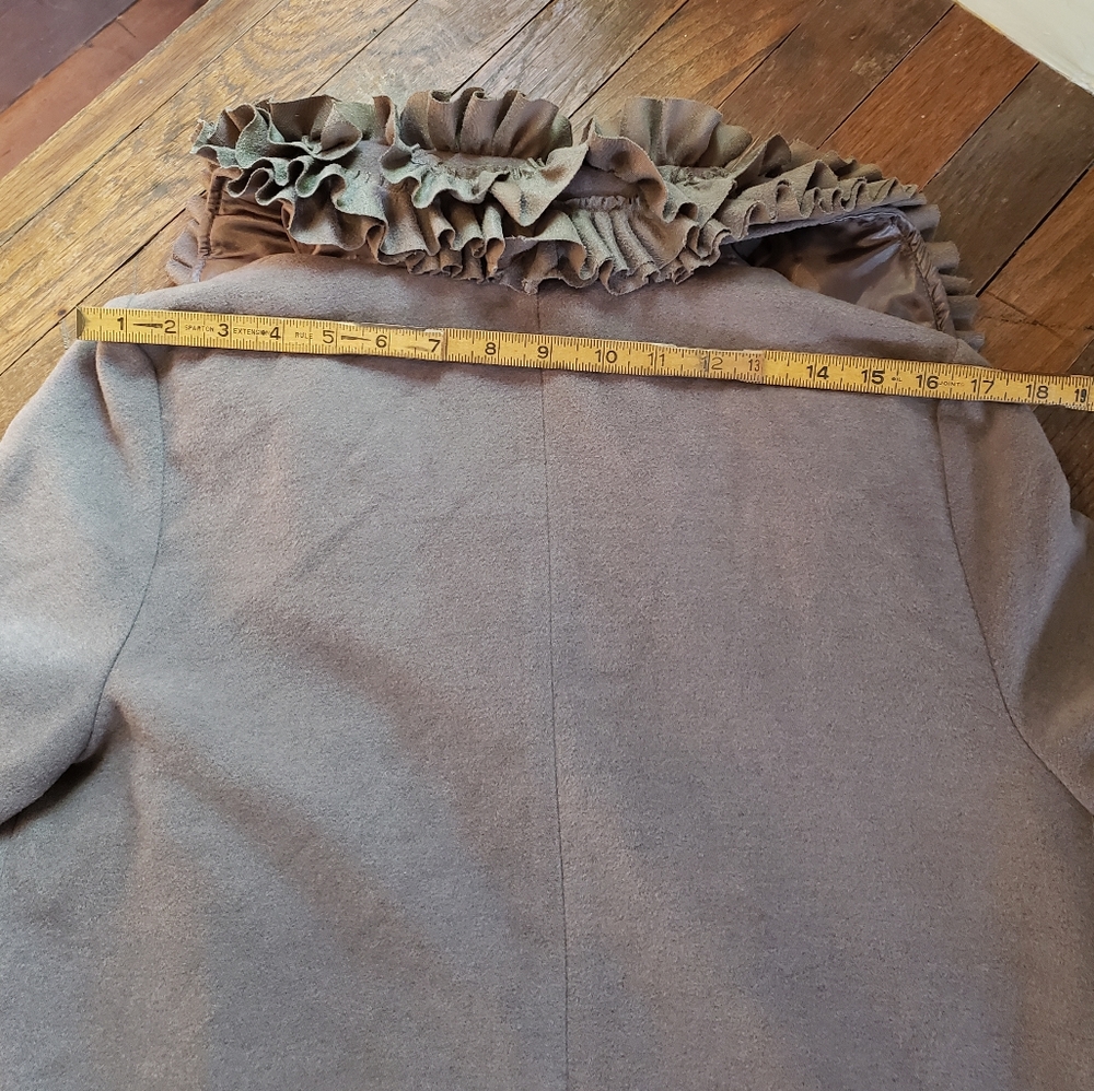 Ryu Swing Coat - Picture 5 of 10